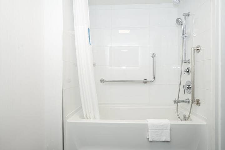 Room 12 of 58